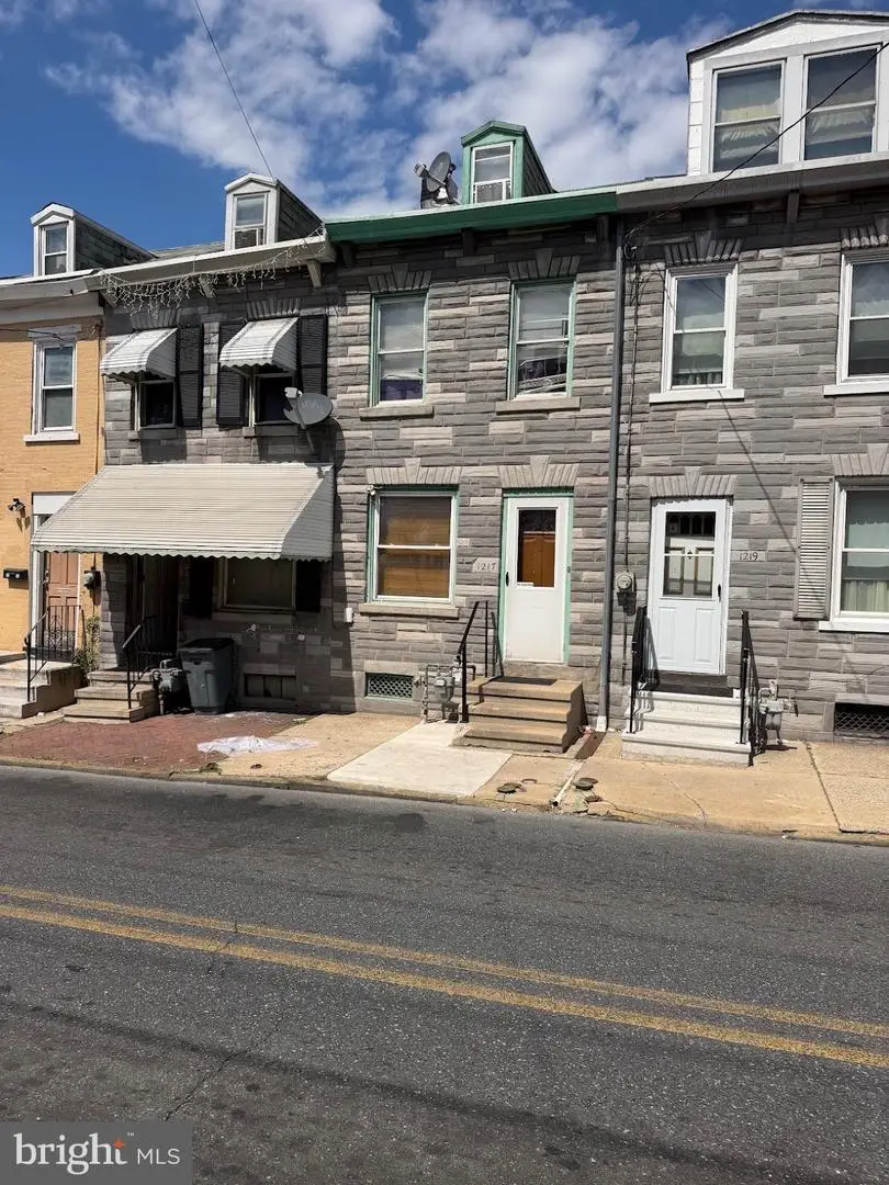 1217 Cotton St, Reading, PA 19602 - #1