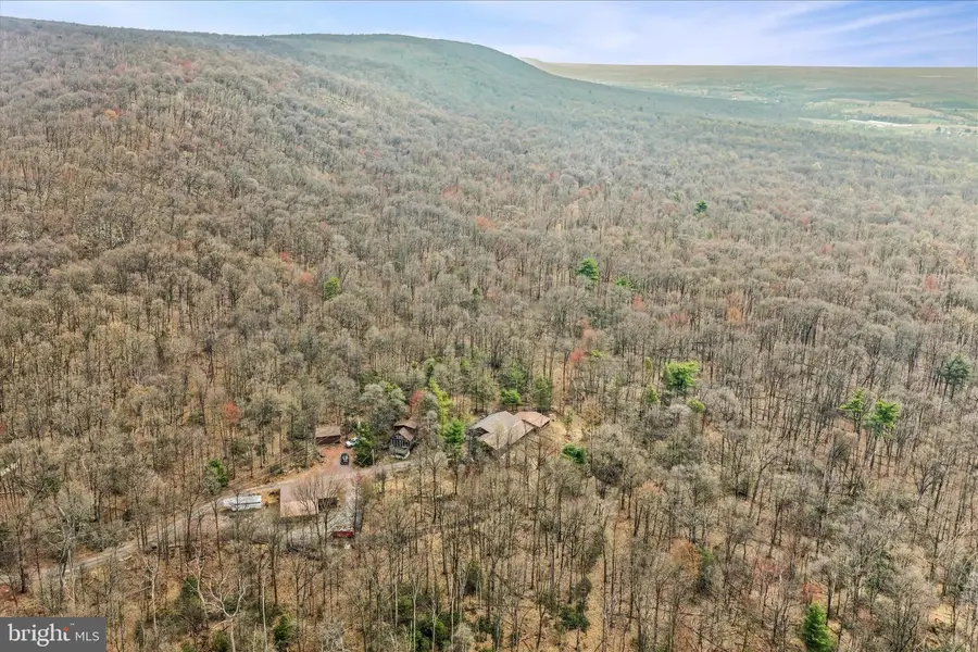 372 N Northkill Rd, Hamburg, PA 19526 - #3