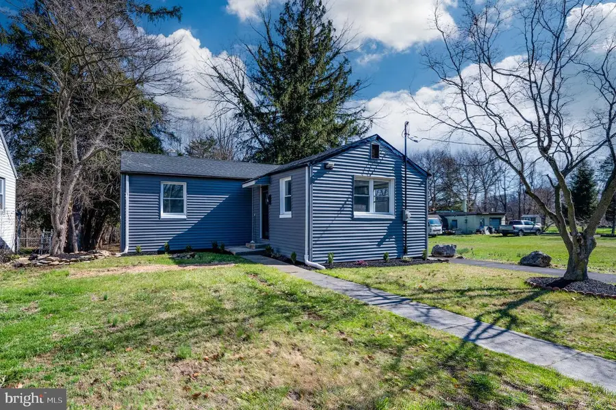 3247 State Hill Rd, Reading, PA 19608 - #2