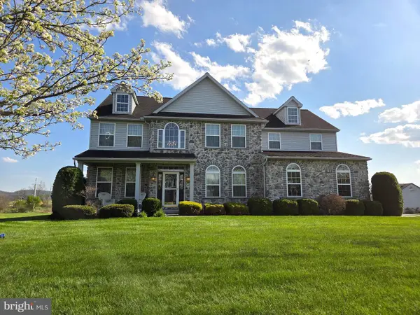 404 Southfield Dr, OLEY, PA 19547