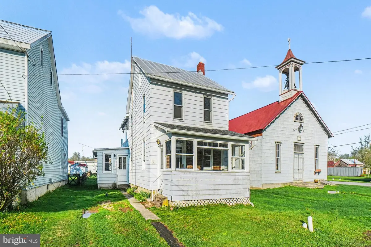 14 Chapel Dr, Virginville, PA 19564 - #1