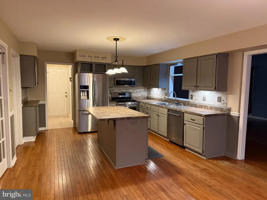 119 Constitution Ave, Reading, PA 19606 - #2