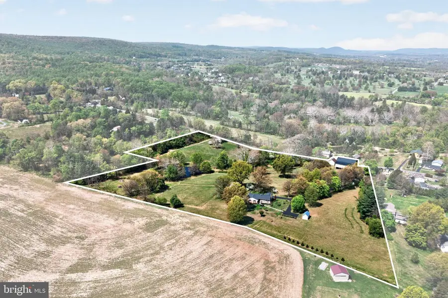 185 Black Matt Rd, Douglassville, PA 19518 - #2