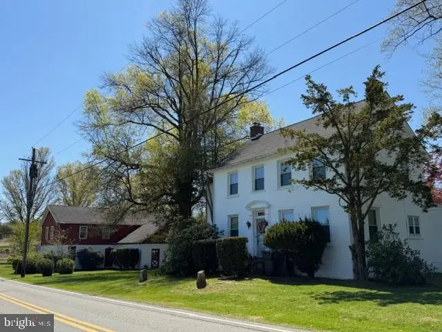 1283 Weisstown Rd, Boyertown, PA 19512 - #1