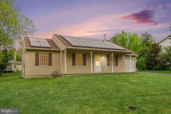 104 Pennsylvania Ave, READING, PA 19606