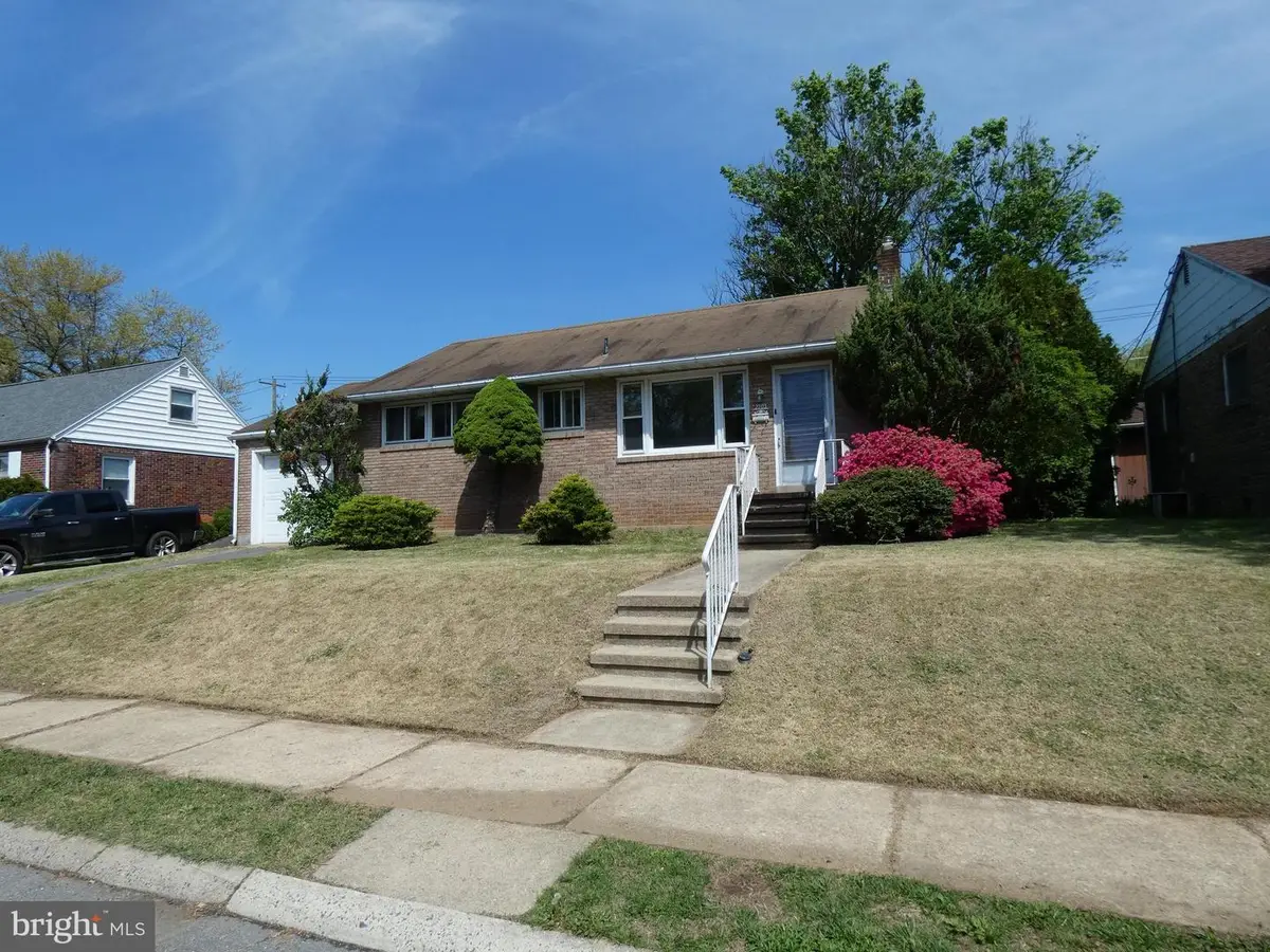 2703 Garfield Ave, West Lawn, PA 19609 - #1