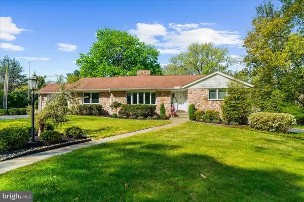 1212 Old Mill Rd, READING, PA 19610