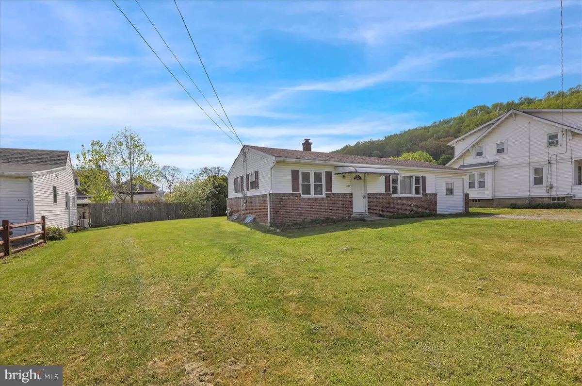 176 Taft Ave, Reading, PA 19606 - #1