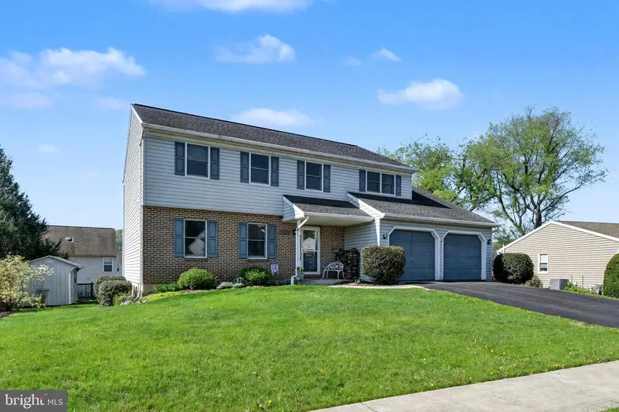 2614 Whittier Ave, Reading, PA 19608 - #3