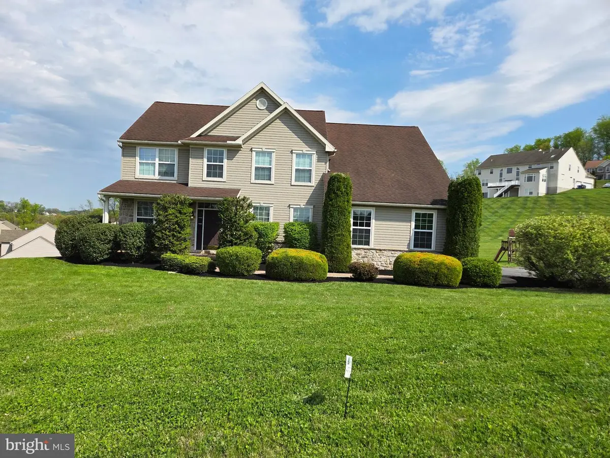 121 Great Bend Way, Sinking Spring, PA 19608 - #1