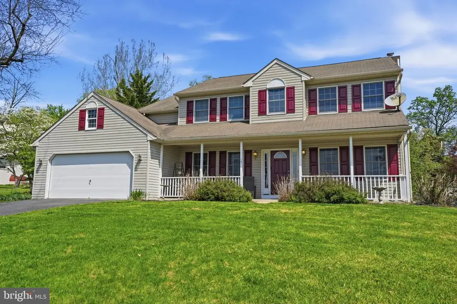 15 College St, Boyertown, PA 19512 - #3