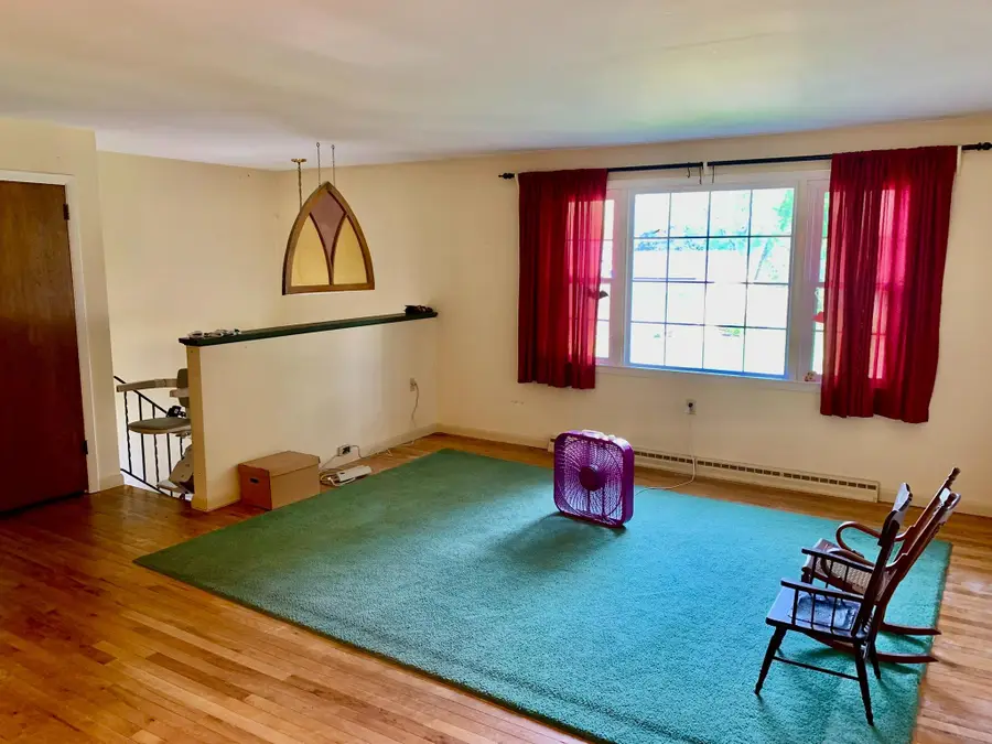 733 Beach St, Reading, PA 19605 - #3