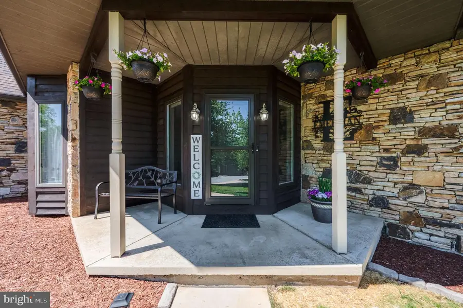 24 Sycamore Dr, Reading, PA 19606 - #2