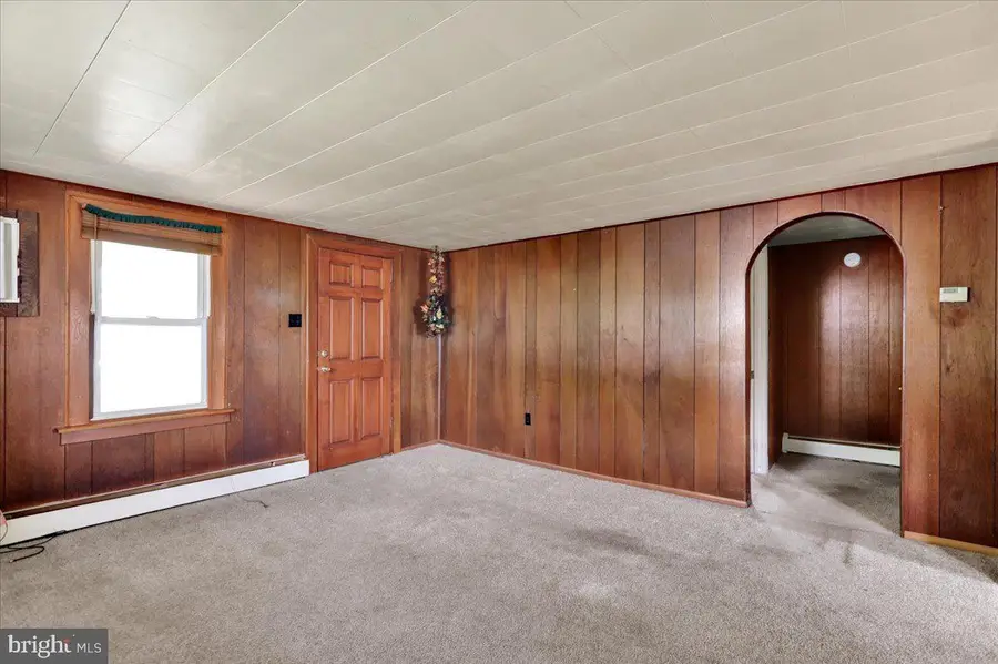 21 2nd St, Birdsboro, PA 19508 - #3