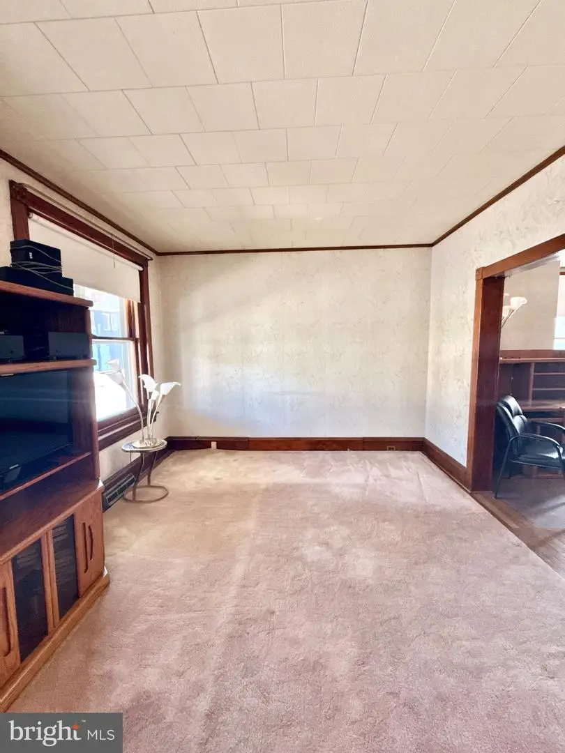 3416 Montclare St, Reading, PA 19605 - #3