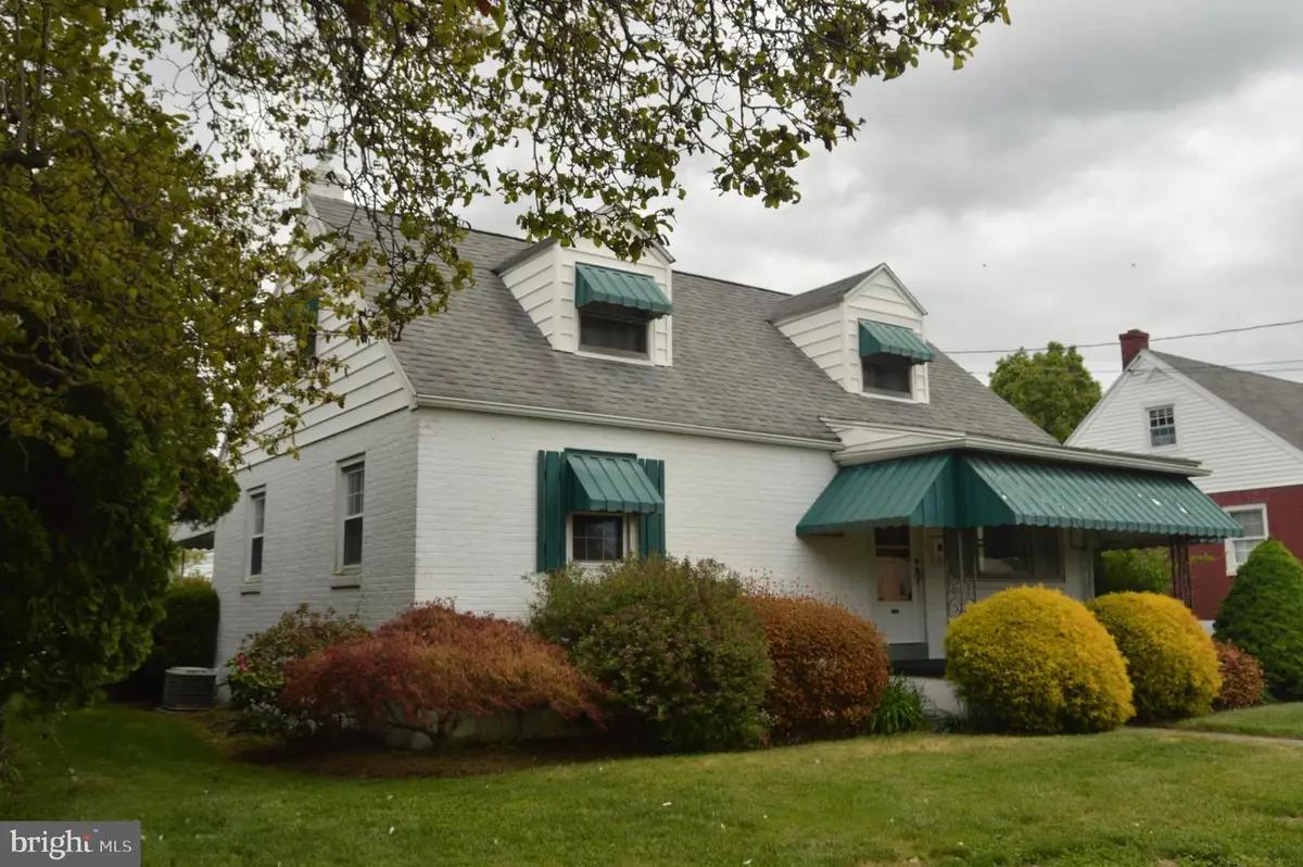 2121 Peters Rd, Reading, PA 19601 - #1
