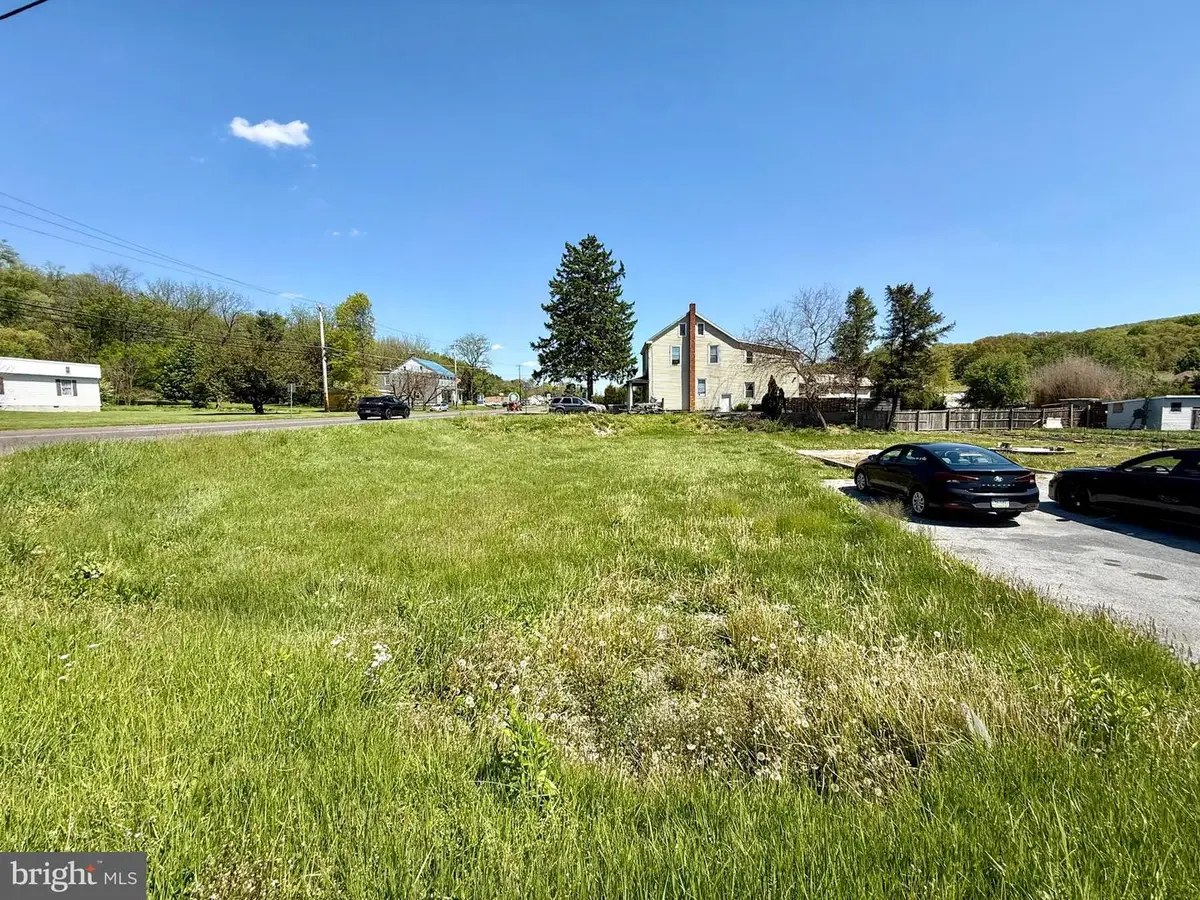 469 Hill Rd, Robesonia, PA 19551 - #1