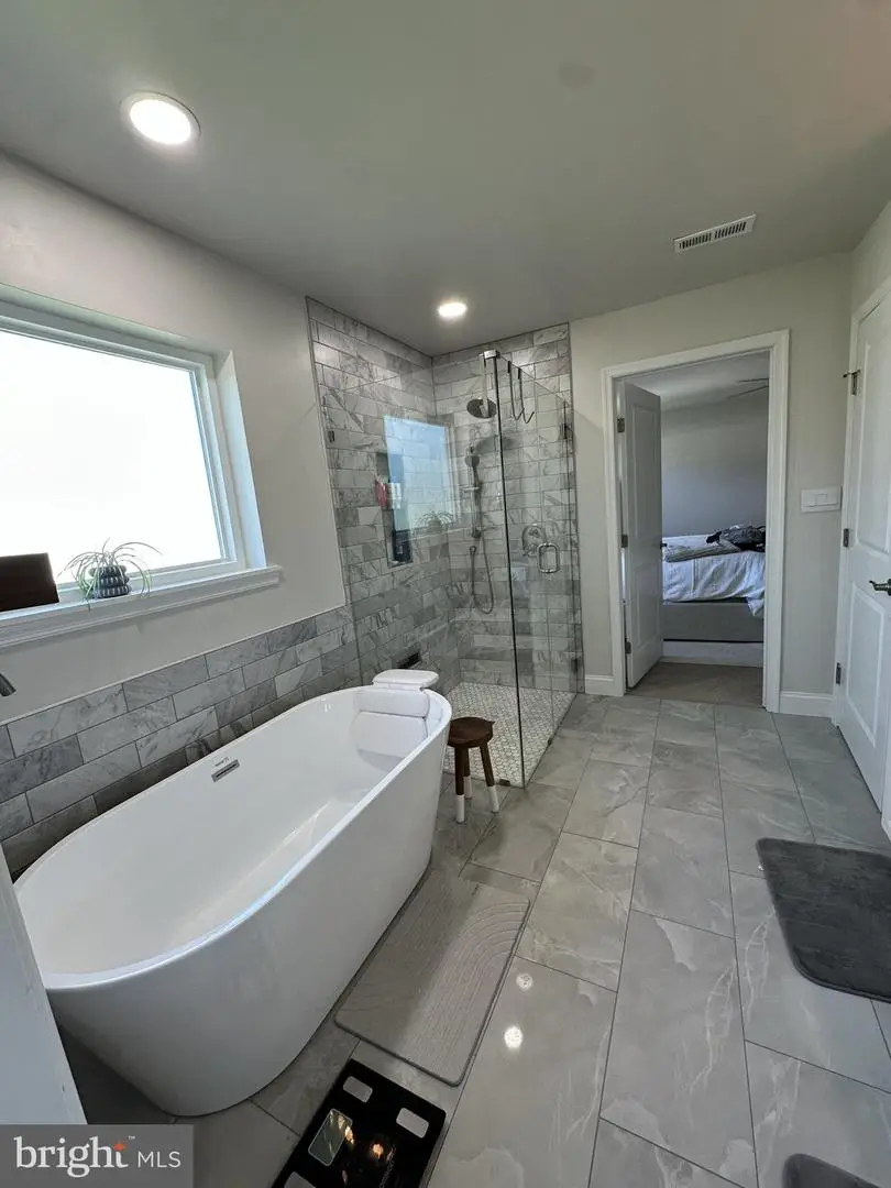 111 Teaberry Ct, Reading, PA 19608 - #3