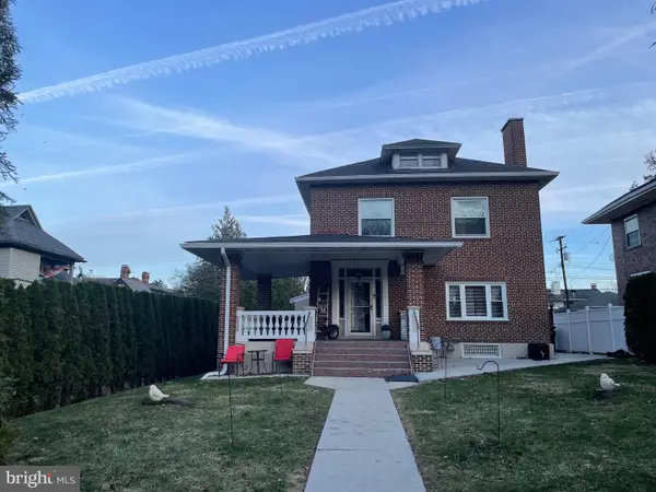 519 Carsonia Ave, READING, PA 19606