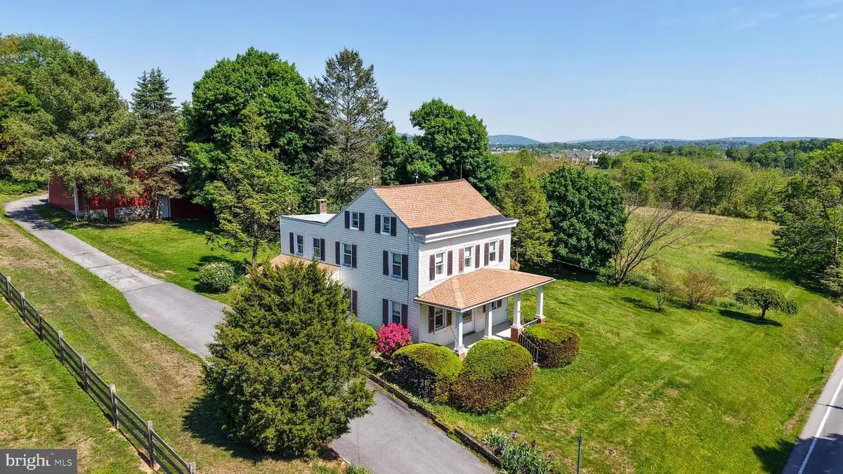3577 State Hill Rd, Reading, PA 19608 - #1