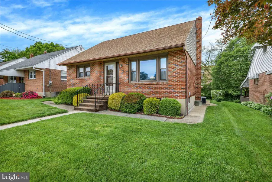 1242 Commonwealth Blvd, Reading, PA 19607 - #3
