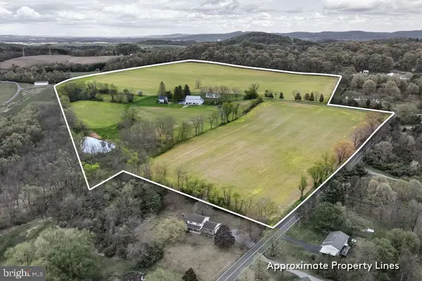 1269 Possum Ln, LEESPORT, PA 19533