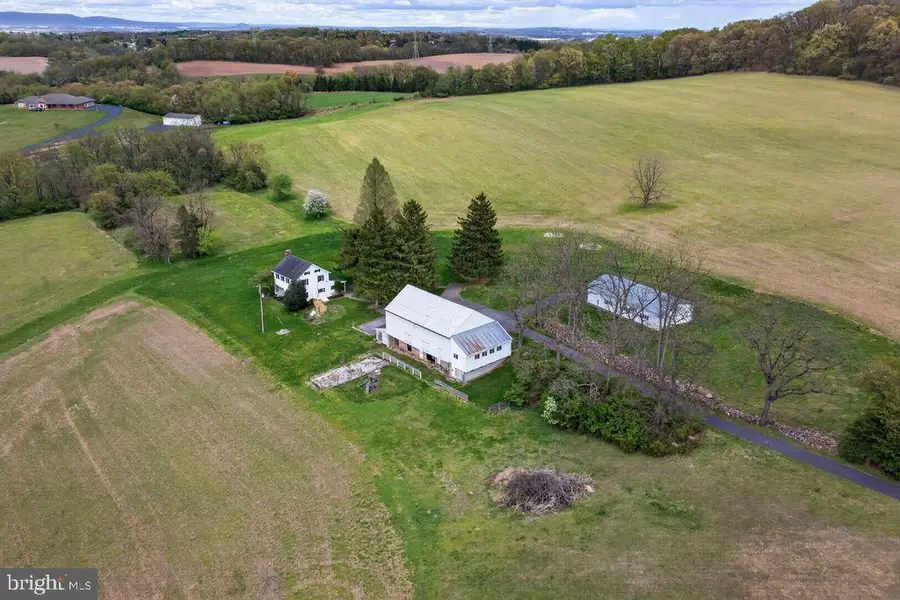 1269 Possum Ln, Leesport, PA 19533 - #2