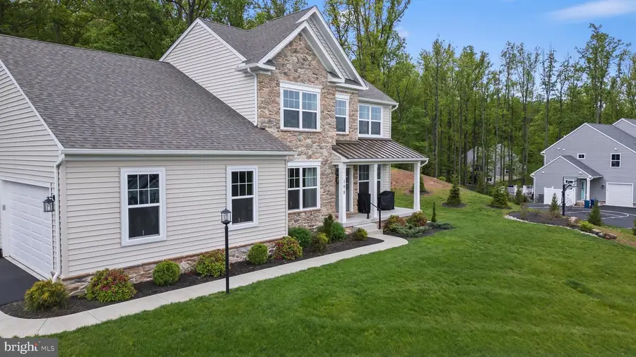 198 Oak Grove Rd, Morgantown, PA 19543 - #3
