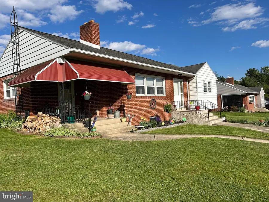 3329 Willow Grove Ave, Reading, PA 19605 - #2