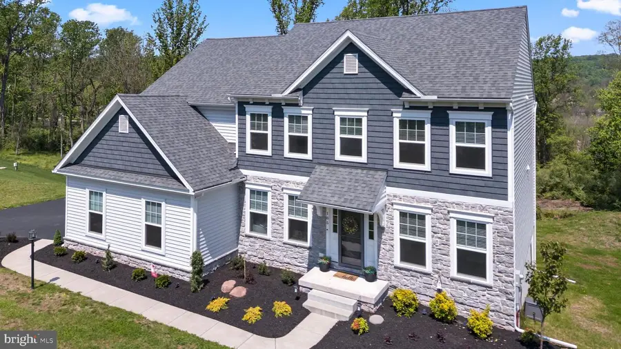 185 Oak Grove Rd, Morgantown, PA 19543 - #2