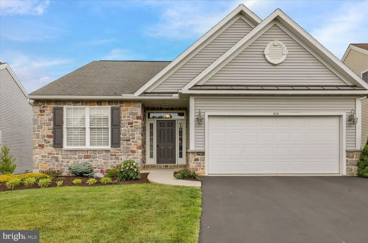 415 Westbury Dr, Reading, PA 19610 - #1