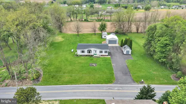 1076 Stouchsburg Rd, RICHLAND, PA 17087