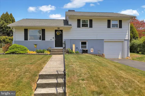 108 Center Ln, READING, PA 19606