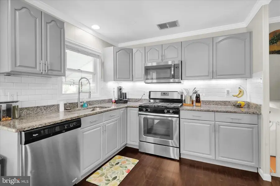 108 Center Ln, Reading, PA 19606 - #3