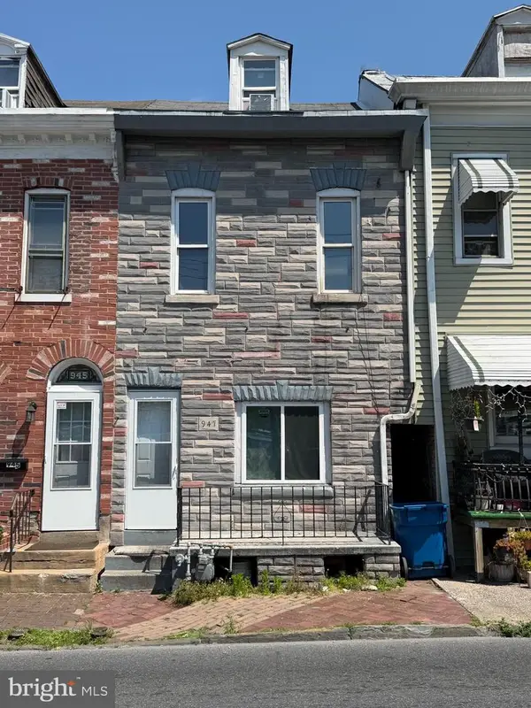 947 Cotton St, READING, PA 19602
