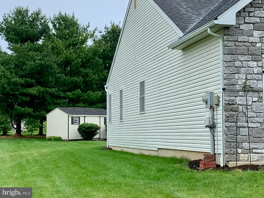 104 Walnut Dr W, Bernville, PA 19506 - #3