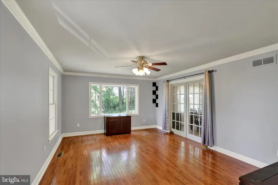 713 Old Fritztown Rd, Reading, PA 19608 - #3