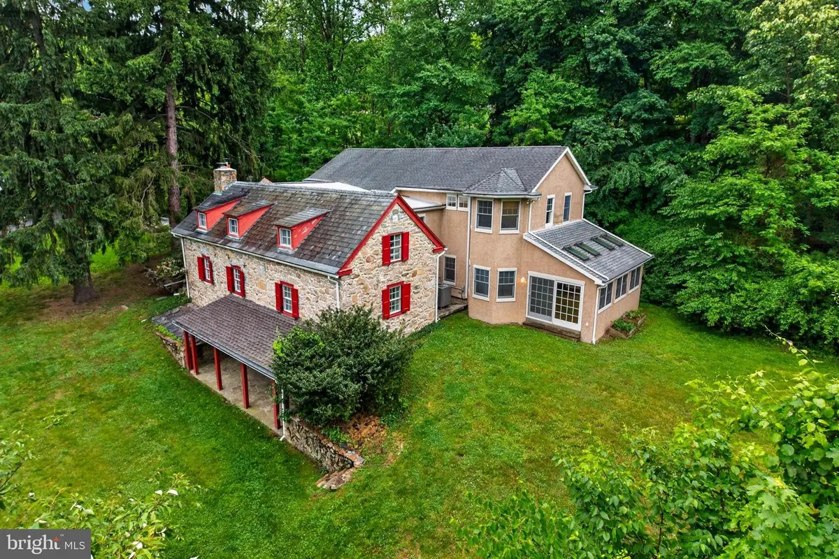 2 Wyndham Hill Dr, Reading, PA 19606 - #1