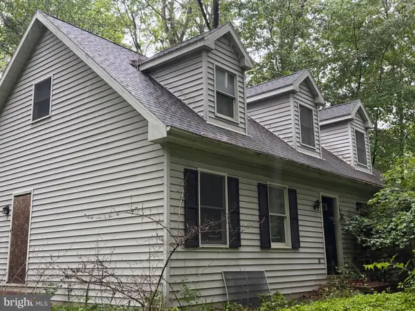 355 Club Rd, BETHEL, PA 19507