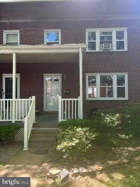 309 Sycamore Rd, Reading, PA 19611 - #1