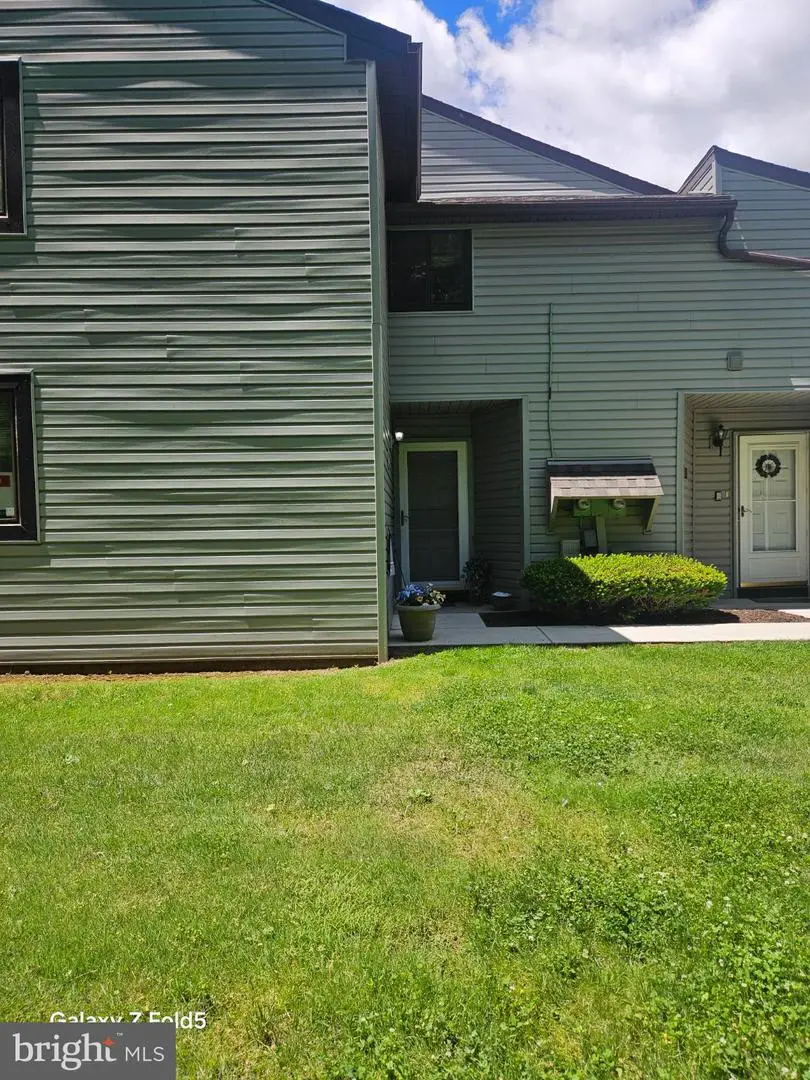 55-7 Holly Dr, Reading, PA 19606 - #1