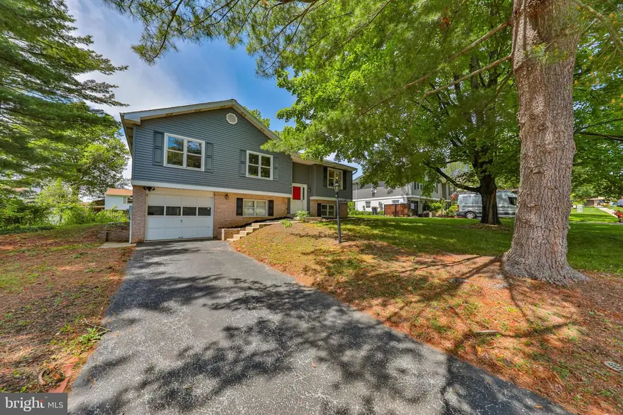 203 Cathy Ann Dr, Reading, PA 19606 - #2
