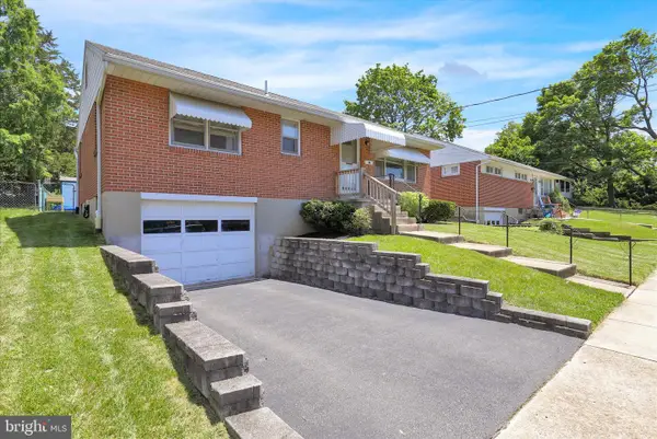 3427 Gray St, LAURELDALE, PA 19605