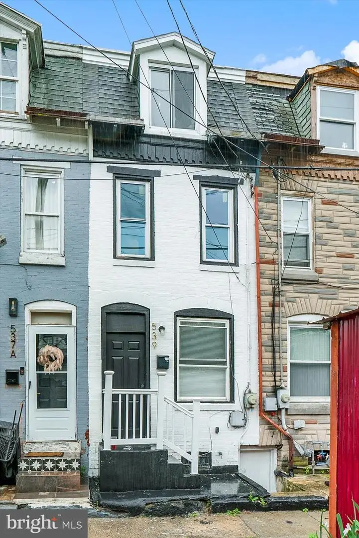 539 Strong Al, Reading, PA 19602 - #1