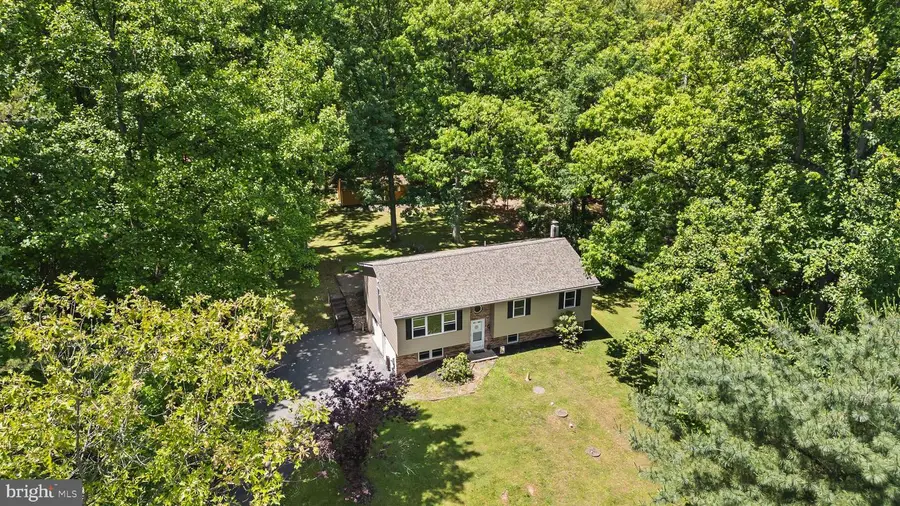 129 Beechwood Dr, Birdsboro, PA 19508 - #3