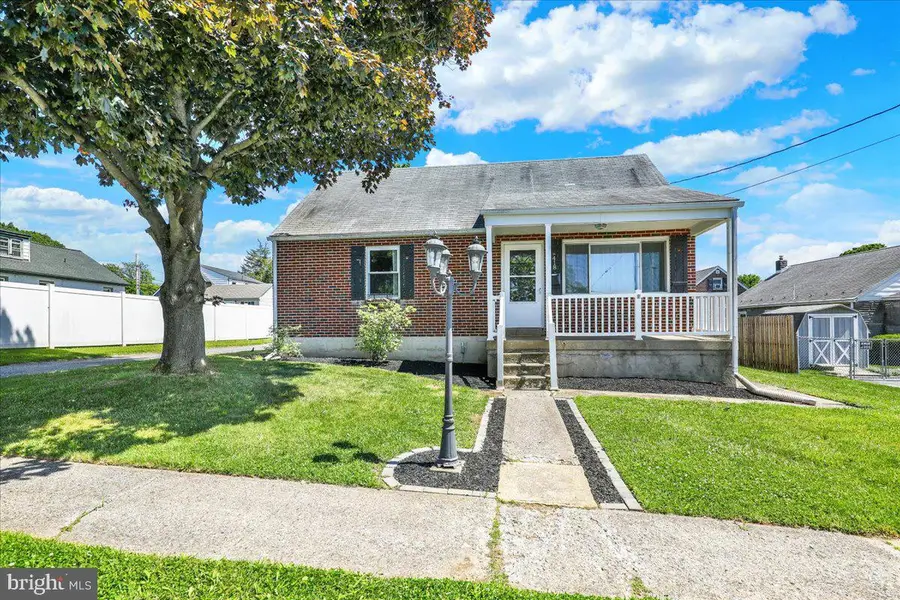 418 Egle Rd, Reading, PA 19601 - #2