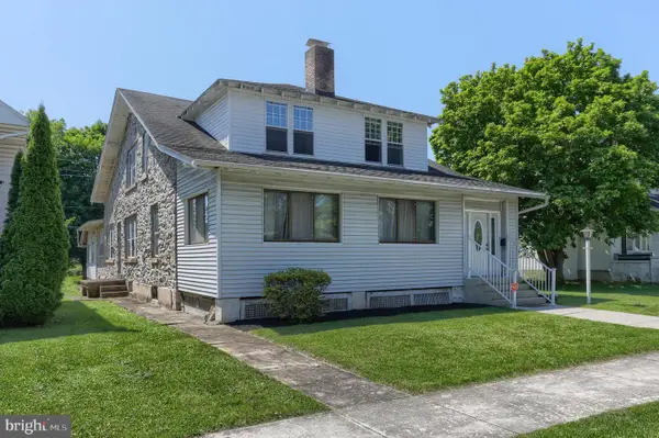 332 E Walnut St, READING, PA 19607
