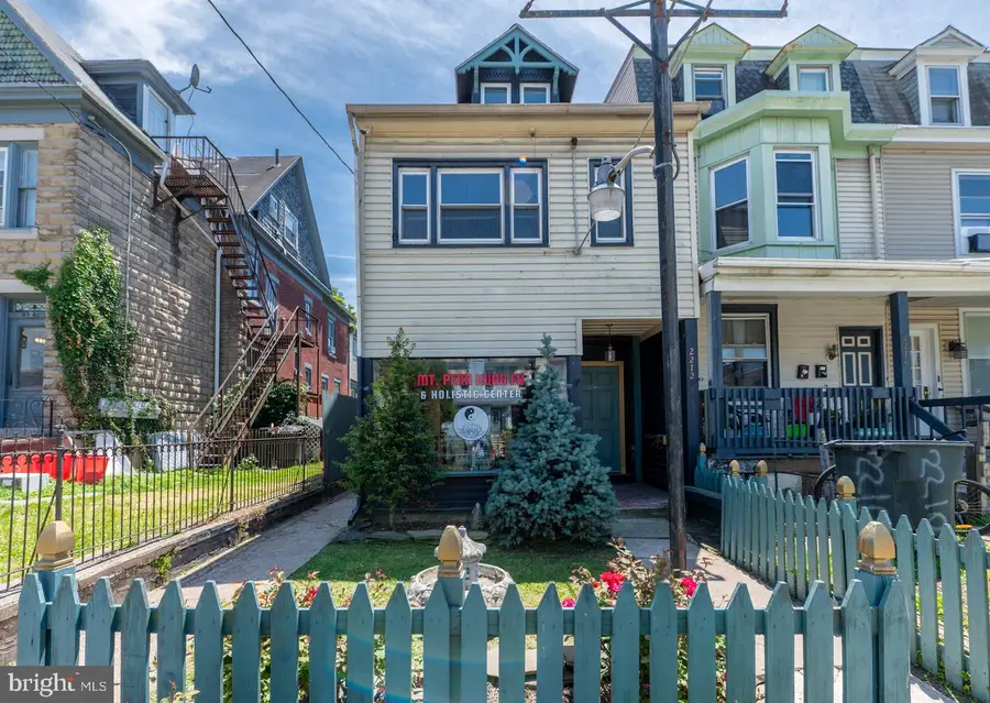 2212 Perkiomen Ave, Reading, PA 19606 - #2