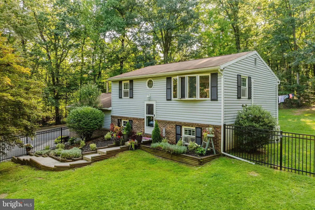 40 Quaker Hill Rd, Morgantown, PA 19543 - #1