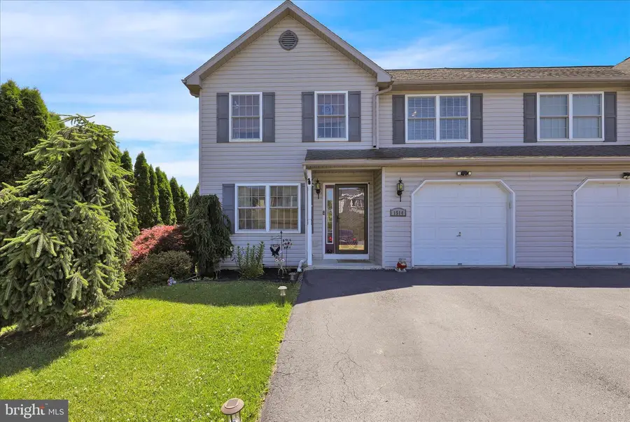 1514 Ridge Ave, Reading, PA 19607 - #2